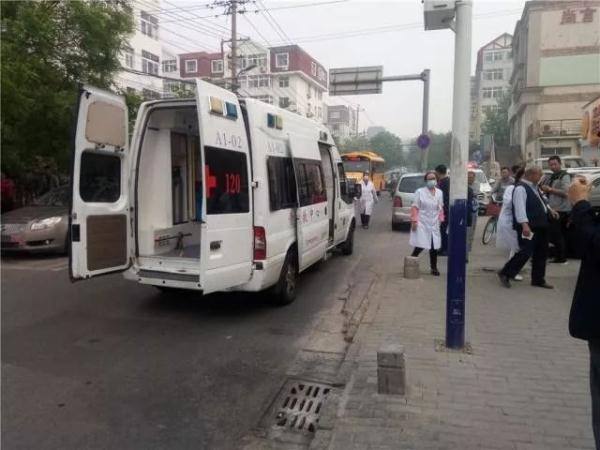 突發(fā)！青島一居民樓發(fā)生爆燃！已造1人死亡，7人受傷！3公里外有震感…