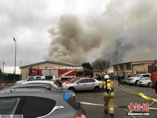  當?shù)貢r間12月12日，奧地利鮑姆加騰一座大型天然氣站發(fā)生爆炸，數(shù)人受傷。